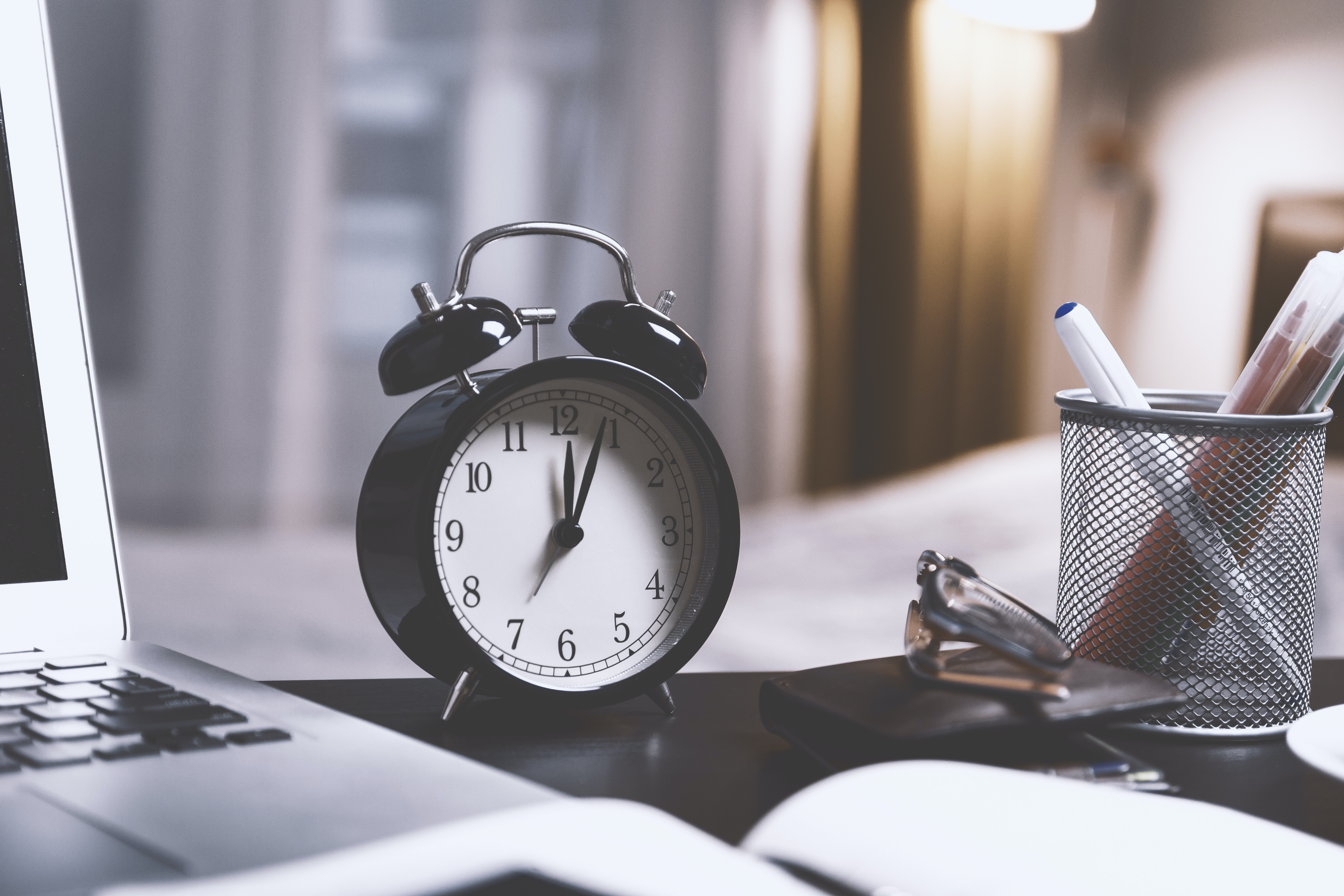 5 Simple Time Management Tips To Increase Productivity